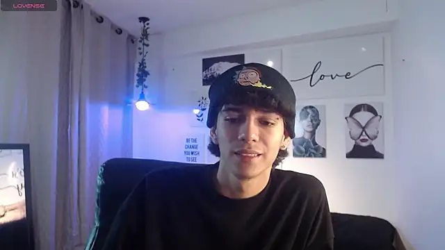 Snapshot of AmethystShadow17 chatting on 02-12-26, 08:04 AmethystShadow17 online show from 02-12-26, 08:04