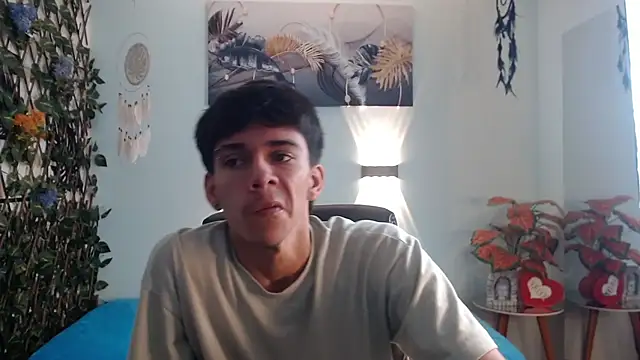 AmethystShadow17 online show from 04-05-26, 05:10