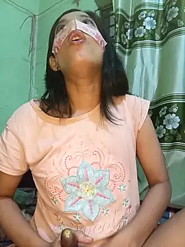 Snapshot of Night_Queen3 chatting on 10-22-25, 10:20 Night Queen3 online show from 10-22-25, 10:20