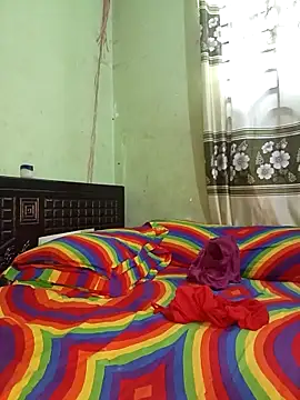 Snapshot of Night_Queen3 chatting on 10-27-25, 03:32 Night Queen3 online show from 10-27-25, 03:32