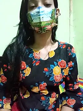 Snapshot of Night_Queen3 chatting on 10-27-25, 04:44 Night Queen3 online show from 10-27-25, 04:44