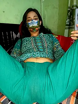 Snapshot of Night_Queen3 chatting on 11-11-25, 02:06 Night Queen3 online show from 11-11-25, 02:06