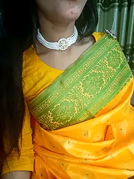 Snapshot of Night_Queen3 chatting on 12-04-25, 06:38 Night Queen3 online show from 12-04-25, 06:38