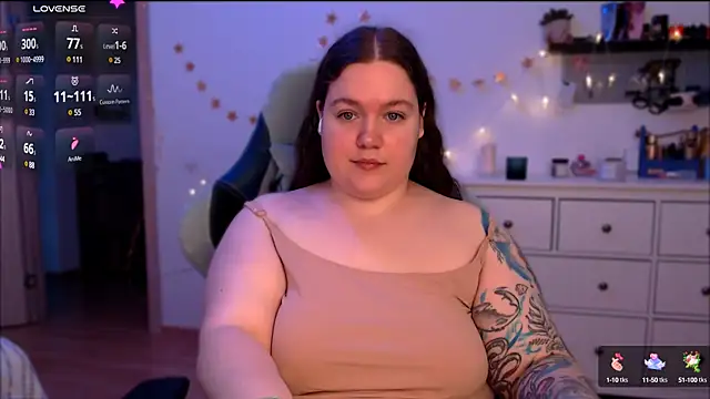 SummerTina online show from 01-18-25, 07:17