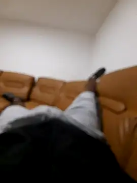 Snapshot of Oscar_blackdick4 chatting on 10-24-25, 07:43 Oscar blackdick4 online show from 10-24-25, 07:43