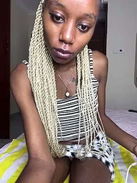 NyahHeat online show from 04-29-26, 10:16