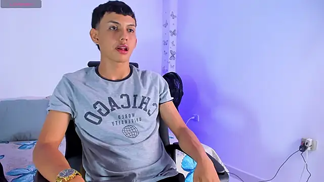 Snapshot of Axel_Cody_ chatting on 10-17-25, 02:04 Axel Cody online show from 10-17-25, 02:04