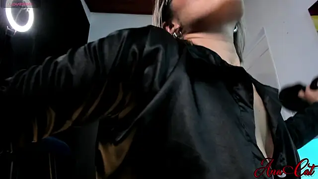 ana cat online show from 03-06-25, 04:38