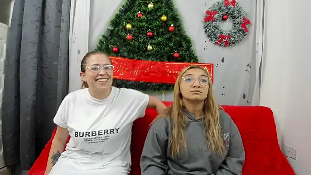 lesb milf online show from 01-03-25, 11:44