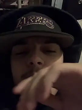 Snapshot of CarmeloA chatting on 12-17-25, 07:36 CarmeloA online show from 12-17-25, 07:36