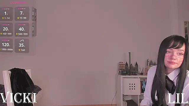 VickiRoom online show from 04-21-26, 01:42