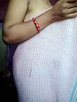 Juhi512 online show from 11-04-25, 04:11