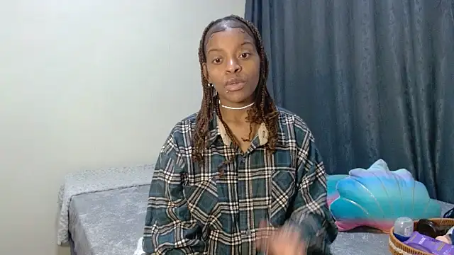 fifiqueen25 online show from 03-23-26, 07:45