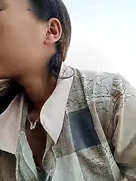 Snapshot of Nguyet2k4 chatting on 11-12-25, 07:09 Nguyet2k4 online show from 11-12-25, 07:09