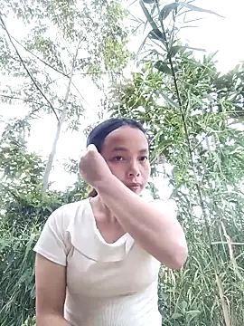 Snapshot of Nguyet2k4 chatting on 11-28-25, 09:23 Nguyet2k4 online show from 11-28-25, 09:23