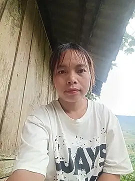 Nguyet2k4 online show from 06-06-26, 11:31