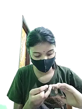 Jaya-Ray online show from 10-21-25, 01:56