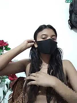 Snapshot of Jaya-Ray chatting on 06-21-26, 10:07 Jaya-Ray online show from 06-21-26, 10:07