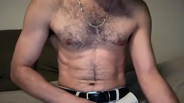 Snapshot of yournextguy chatting on 06-15-26, 07:16 yournextguy online show from 06-15-26, 07:16