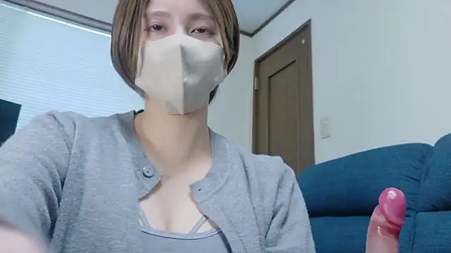 Snapshot of Io_chaaan_xxx chatting on 02-13-26, 07:48 Io chaaan xxx online show from 02-13-26, 07:48