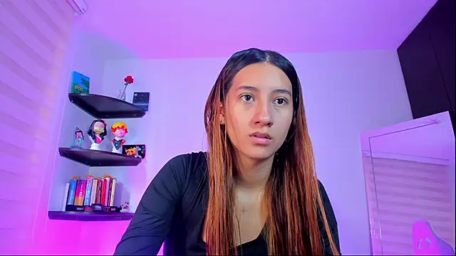 Snapshot of kittyrush_ chatting on 11-21-25, 07:34 kittyrush online show from 11-21-25, 07:34