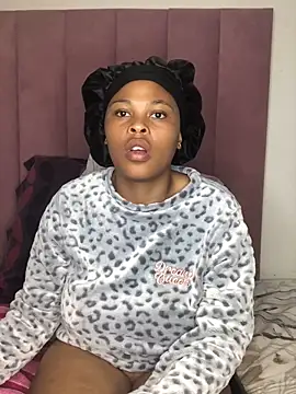 Bubbles156 online show from 04-14-26, 07:14