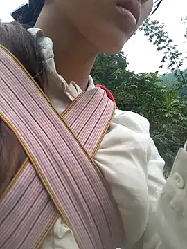 Snapshot of chipuca chatting on 10-27-25, 01:20 chipuca online show from 10-27-25, 01:20