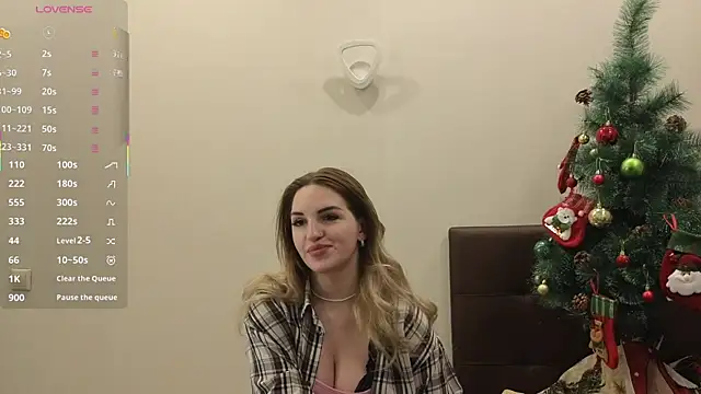 Snapshot of LustLagoon chatting on 12-20-25, 06:09 LustLagoon online show from 12-20-25, 06:09