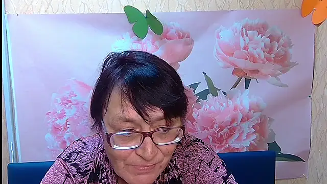 MeganSword online show from 10-16-25, 11:33
