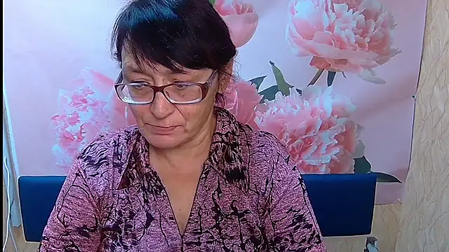 MeganSword online show from 10-17-25, 05:10
