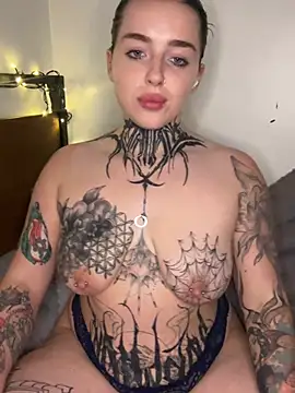 lucycoxxoxo online show from 07-23-26, 01:58