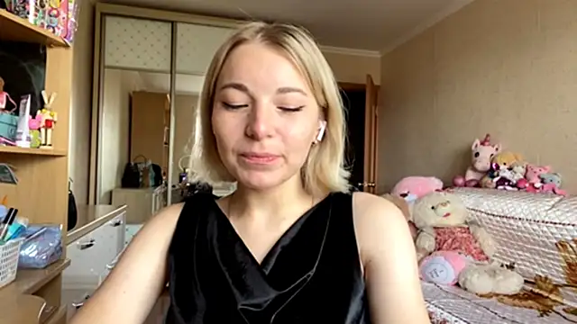 HoppedArea online show from 10-15-25, 08:03