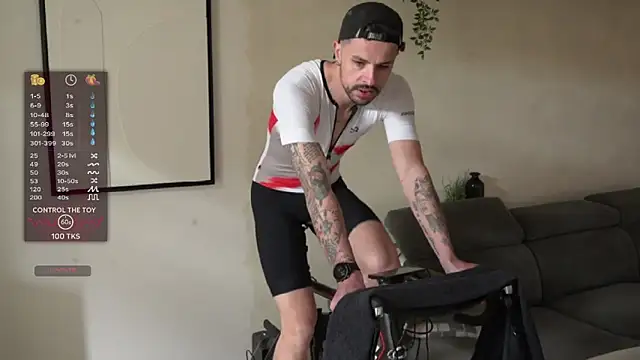 monsieurguitsxxx online show from 04-18-26, 11:58