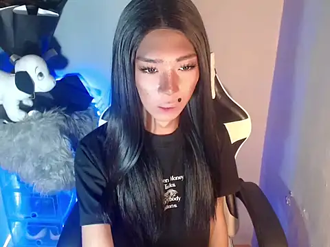 Yourasianbabyemma online show from 11-05-25, 10:54