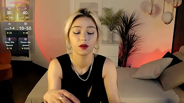 AlysiaSun  online show from 10-20-25, 02:28