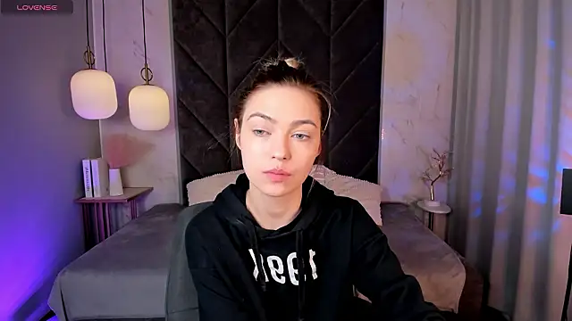 AlysiaSun  online show from 03-28-26, 01:22