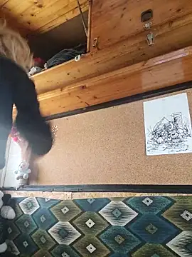 DeesseLilli online show from 11-18-25, 02:10