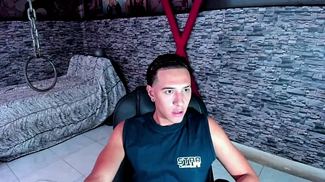 Hayden Boy  online show from 10-25-25, 01:29