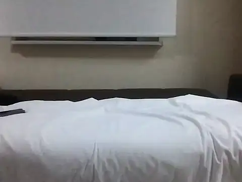 Snapshot of dicsucerboy77 chatting on 11-08-25, 11:03 dicsucerboy77 online show from 11-08-25, 11:03