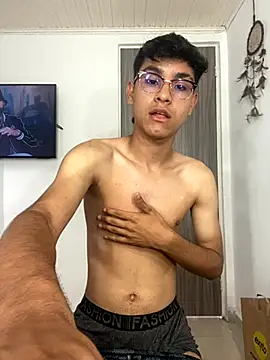 Muchachito18 online show from 01-06-26, 06:55