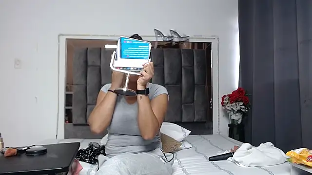 Salmma Milf online show from 04-01-26, 11:44