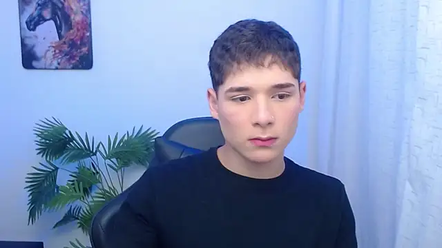 Snapshot of Mattass18 chatting on 06-17-26, 01:23 Mattass18 online show from 06-17-26, 01:23