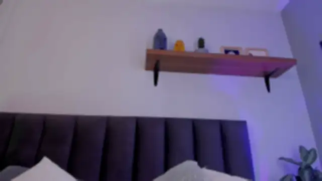 AilanaCortes online show from 04-07-26, 12:05