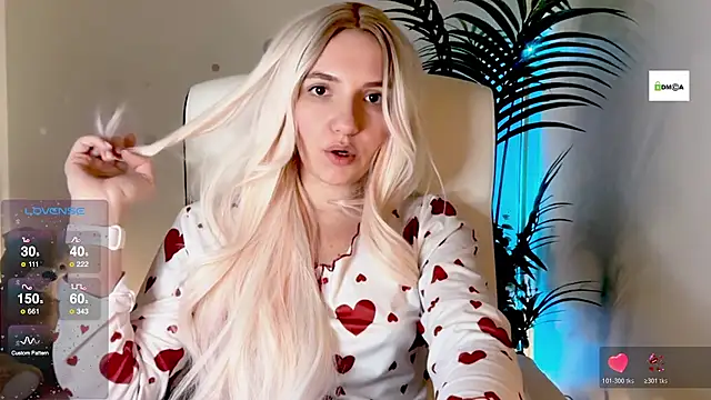 cute cake online show from 12-03-25, 08:40