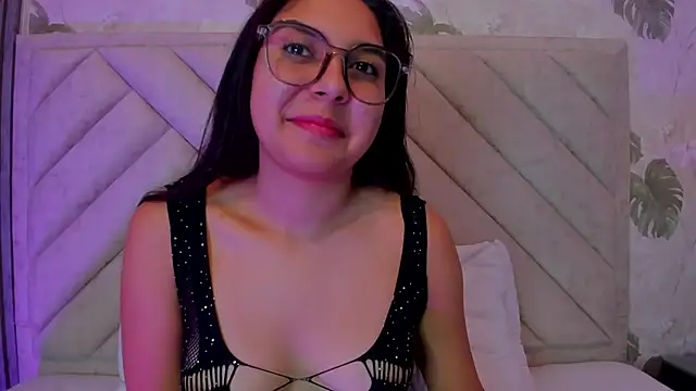 Lexy-Sweet1 online show from 11-06-25, 04:13