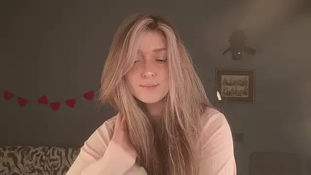 BellaSink online show from 04-11-26, 05:34