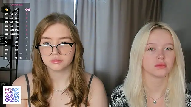 Snapshot of NecoleRemondini chatting on 10-30-25, 05:09 NecoleRemondini online show from 10-30-25, 05:09