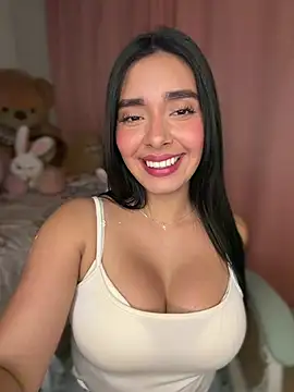 MiaSofia   online show from 05-16-26, 04:20