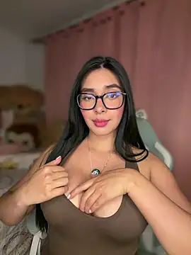 MiaSofia   online show from 05-28-26, 01:58