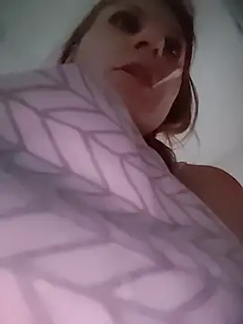 SandyCassie online show from 07-08-26, 05:01